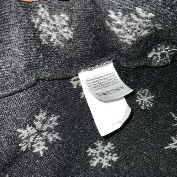 Women’s Eddie Bauer Hooded Snowflake Fleece Jacket • Large - Picture 14 of 16